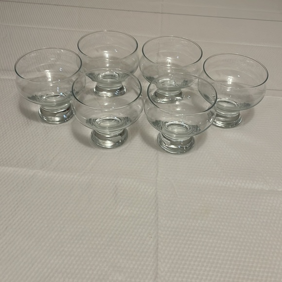 Set of six 4”x4” clear dessert/sherbet glass - Picture 2 of 4